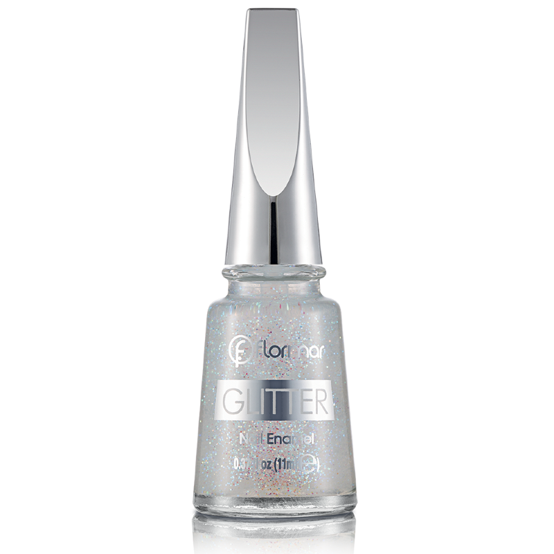 Глитерный лак для ногтей Flormar GL11 2739031 ​Тенденции современного маникюра капризны и переменчивы. Мода диаметрально меняется от естественного и почти незаметного маникюра до ярких и броских красок. Вот и сегодня на пике тренда глиттерные лаки.​
Разнообразие палитры таких лаков огромно – от прозрачного до черного. Блестки могут как гармонировать с цветом основы, так и вступать с ней в контраст. ​