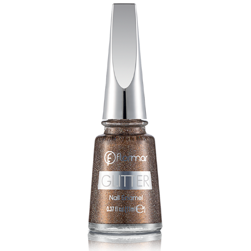Глитерный лак для ногтей Flormar GL16 2739036 ​Тенденции современного маникюра капризны и переменчивы. Мода диаметрально меняется от естественного и почти незаметного маникюра до ярких и броских красок. Вот и сегодня на пике тренда глиттерные лаки.​
Разнообразие палитры таких лаков огромно – от прозрачного до черного. Блестки могут как гармонировать с цветом основы, так и вступать с ней в контраст. ​