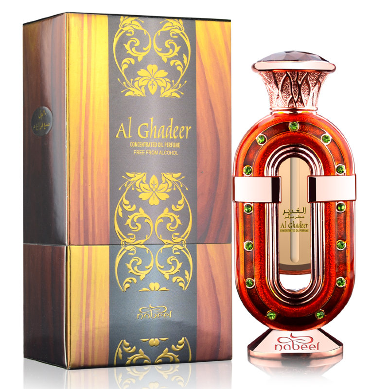 Al Ghadeer 20ml Nabeel ​Это восхитительное сочетание цитрусовых и цветочных, этот аромат представлен в изысканной стеклянной бутылке, украшенной зелеными камнями. Его основной намек на мускусные творения удивляет, чтобы поднять настроение. Теплые глубины сандалового дерева усиливаются освежающей волной пачули.​
Верхние ноты: лимон, апельсин, жасмин 
Средние ноты: роза, пачули, сандаловое дерево. 
Базовые ноты: ваниль, мускус. ​

