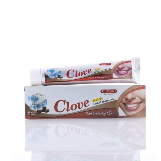 Зубная паста гель Гвоздика с экстрактом мисвака и черного тмина 100 гр Toothpaste - Clove Натуральная паста-гель с экстрактом гвоздики устраняет зубную боль, укрепляет зубы, освежает дыхание и устраняет бактерии.
Зубная паста гель на основе чистого компонента дерева Мисвак, зубные щетки из которого используют на востоке столетиями. Зубная паста является прекрасным антибактериальным средством, профилактикой кариеса, обеспечивает здоровье десен и силу зубов от самых корней. 