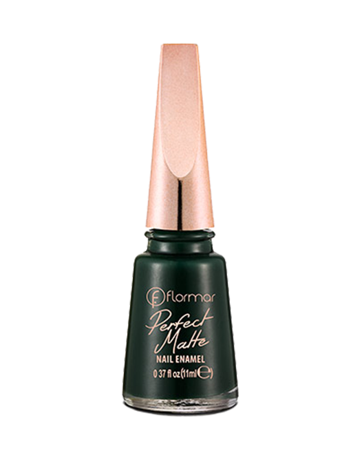 Матовый лак для ногтей Flormar FUTURE HISTORICAL, Moss 006 (2739006) ОПИСАНИЕ:
Матовый лак для ногтей - это признак благородного, ухоженного маникюра. Создает покрытие матовое на вид и бархатное на ощупь. 

Быстро сохнет 
Стойко держится 

Советы для идеального нанесения: 
Матовый лак не нуждается в основе. Делаем маникюр, обезжириваем ногтевую платину и сразу красим. 
Матовый лак наносится в один слой. 
Матовый лак не нужно набирать обильно на кисточку. Толстый слой будет смотреться грубо и неаккуратно. 
Матовый лак перестанет быть матовым если сверху покрыть его закрепителем или бесцветным лаком. 
Матовый маникюр лучше смотрится на коротких ногтях.