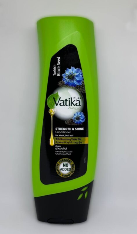 Кондиціонер Чорний тмин Сила і блиск Dabur Черный тмин (Nigella sativa) - богат кальцием, железом, фосфатом, фосфором, карбогидратами, а также витаминами группы Е ,В, альфа-линолевой и другими кислотами.
тонизирует кожу головы, укрепляет корни волос, стимулирует их рост. Возвращает волосам блеск, шелковистость и здоровый вид, а так же устраняет перхоть.

- Припятствует воспалительным процессам, регенерирует воспалённые участки кожи головы.

- Смягчает кожу, увлажняет, тонизирует, предохраняет от шелушения.

- Придаёт волосам здоровый блеск, защищает от ультрафиолета.

- Способствует быстрому росту волос.