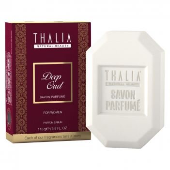 Парфуморованое мыло Thalia OUD DEEP, 115г  3605074 Подарите себе сеанс ароматерапии, изысканный уход за кожей и незабываемые эмоции! Начальные ноты парфюмированного мыла Deep Oud - это соблазнительная смесь свежего лимона и лаванды. А сильные ноты пачули и мускуса, которые раскрываются в нежной пене, подарят вам ощущение ориентальных банных процедур. Не содержит щелочи, парабенов и животного жира.
