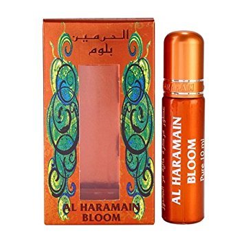 Al Haramain Bloom 10ml Верхняя нота:лимон, мандарин, мускатный орех, анис, кориандр, перец
Средняя нота:оливковое дерево, ландыш
Базовая нота:амбра, мускус, кедр, бобы тонка
Изысканный древесно-цветочный парфюм, создающий свежий, соблазнительно-сладковатый ореол. В начальной ноте переплетаются солнечные, легкие оттенки лимона и мандарина с ориентальной пряностью мускатного ореха, аниса, кориандра, перца, кардамона и розмарина. Едва заметный фруктовый привкус создают ягоды можжевельника. Нота сердца представлена мягким горьковато-терпким привкусом цветов оливкового дерева и ландыша. Базовая нота раскрывается сочетанием животного тепла амбры и мускуса с кедровым деревом и бобами тонка. Выразительный, тонкий парфюм на каждый день в мини-упаковке.
