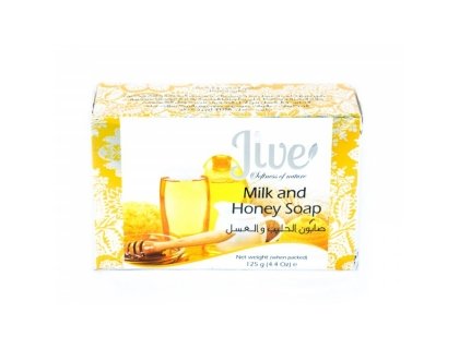 Мыло Jive Milk And Honey Soap 125 г Hemani Мыло Молоко и Мед

Делает кожу мягкой и естественно красивой. Мыло с молоком и медом экстрактов питает кожу и помогает поддерживать свою естественную влагу. Очищает грязь и примеси, чтобы сделать кожу мягкой и гладкой