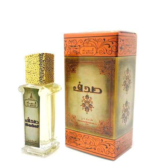 Sadaf (Совпадение) 20ml Унисексовая композиция Sadaf модного бренда Khalis — замечательный выбор для поклонников восточной парфюмерии. 

Это классический аромат, созданный на основе самых драгоценных ингредиентов. Выпущен в концентрации масляных духов, поэтому радует великолепной стойкостью и восхитительным шлейфом. Парфюм красиво играет на коже, звучит не монотонно и многогранно. 

Sadaf — само воплощение восточной роскоши. Основу аромата составляет чарующее благоухание дамасской розы. Ее насыщенные, яркие и чувственные переливы красиво обрамлены щедрой россыпью пикантного тмина, что придает композиции особую пикантность и сексуальность. Нежные акценты дымчатого лабданума в компании смолистого, тягучего уда звучат таинственно и томно. Вместе они создают умопомрачительную гармонию неги, тепла и утонченности.