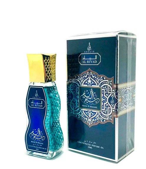 Sheikh Al Shuyukh (Шейх старших) 20ml Масляные духи для мужчин 20мл

Открывается соблазнительный и чувственный Sheikh Al Shuyukh настоящим цитрусовым взрывом. Сочные переливы солнечных фруктов великолепно гармонируют с пьянящей нежностью белых лепестков, заряжая энергией, моментально улучшая настроение и завораживая своей динамичностью. Яркий старт в Sheikh Al Shuyukh сменяется землистой дымкой пачули, травянистыми акцентами зеленого ветивера и обволакивающим, смолистым удом с пикантной горчинкой.
