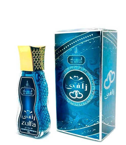 Zulfa (Близость) 20ml Масляные духи для мужчин 20мл

Zulfa от модного бренда Khalis — это свежая и бодрящая композиция, выпущенная в концентрации масляных духов. Цветочно-восточный парфюм является унисексом. Аттар великолепно бодрит, тонизирует и проясняет мысли. Это удачный выбор для дневного образа, когда нужно быстро сбросить остатки сна и настроиться на новые свершения. Игристые цитрусы в харизматичном и динамичном аромате подчеркивают чувственность белой розы и медово-сладкие переливы мимозы.

Zulfa — аромат очень светлый, буквально пронизанный солнечными лучами, но при этом совершенно не приторный. Радует сложным переплетением аккордов, многогранным и глубоким звучанием, богатым раскрытием. Это аромат хорошей стойкости, с восхитительным шлейфом, который красиво играет на коже, окружая вас аурой нежности, свежести и чистоты.